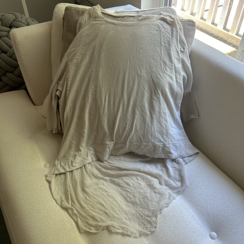 Raquel Allegra Women’s Pale Taupe Shredded Long Sleeve Top Size 0